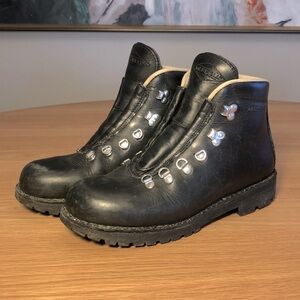 Merrell Wilderness Boots (Men’s 8, Black, Hiking Backpacking, Made In Italy)